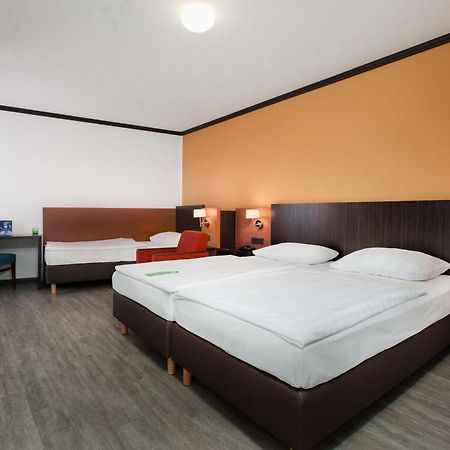 Trans World Hotel Donauwelle 린츠 외부 사진