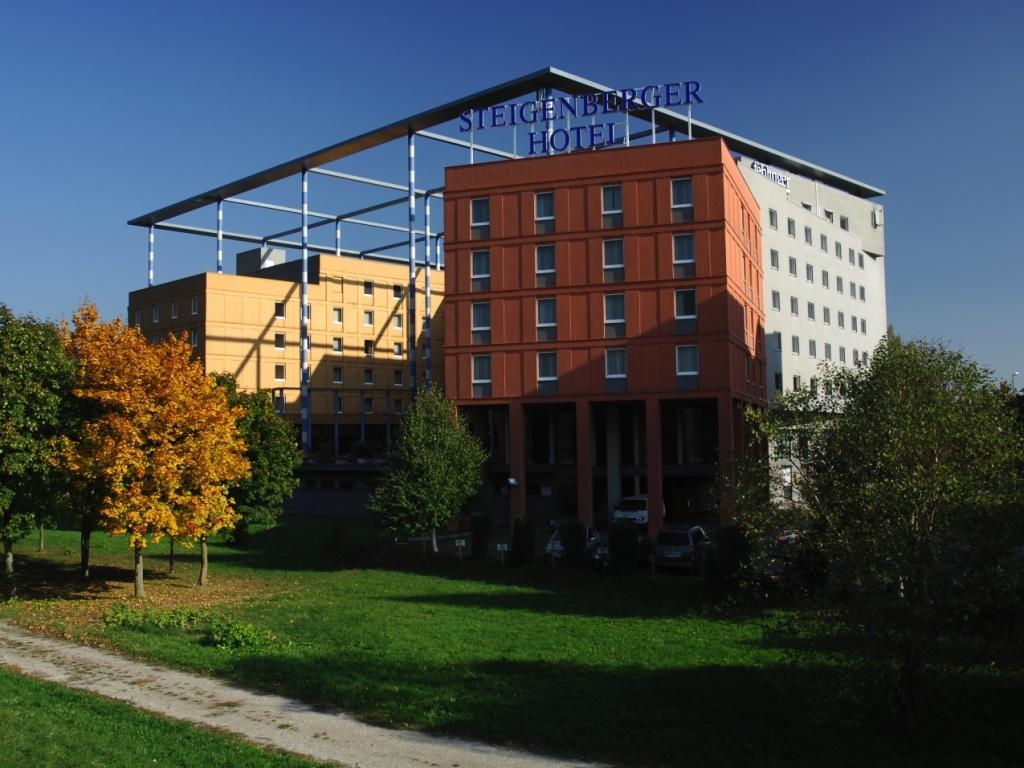 Trans World Hotel Donauwelle 린츠 외부 사진