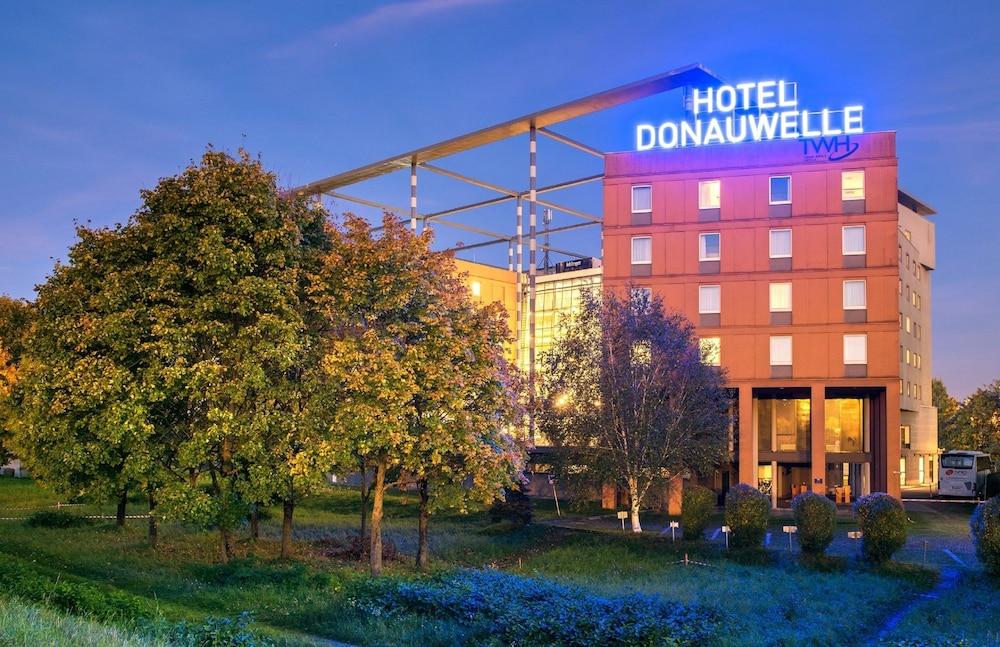 Trans World Hotel Donauwelle 린츠 외부 사진