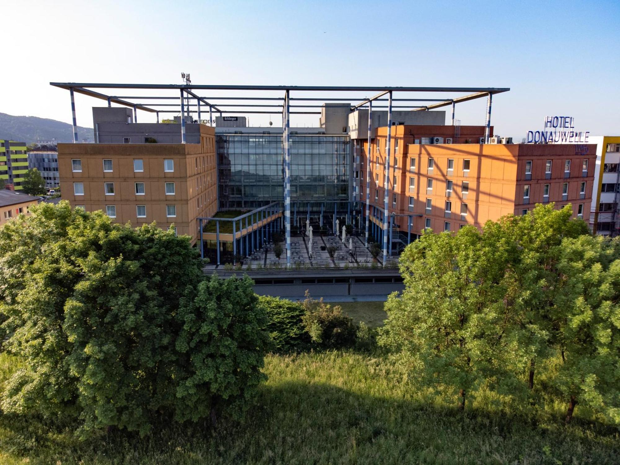 Trans World Hotel Donauwelle 린츠 외부 사진