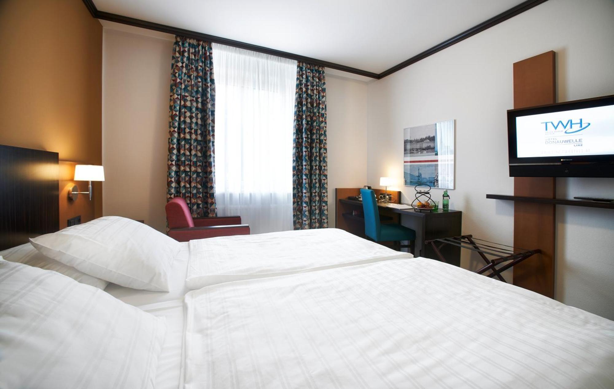 Trans World Hotel Donauwelle 린츠 외부 사진