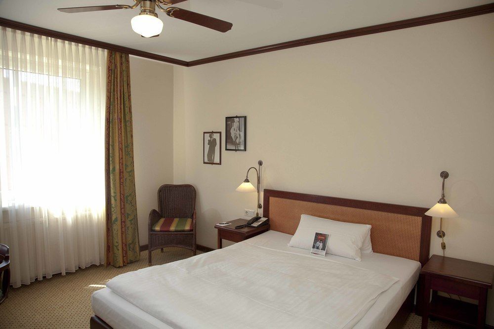Trans World Hotel Donauwelle 린츠 외부 사진